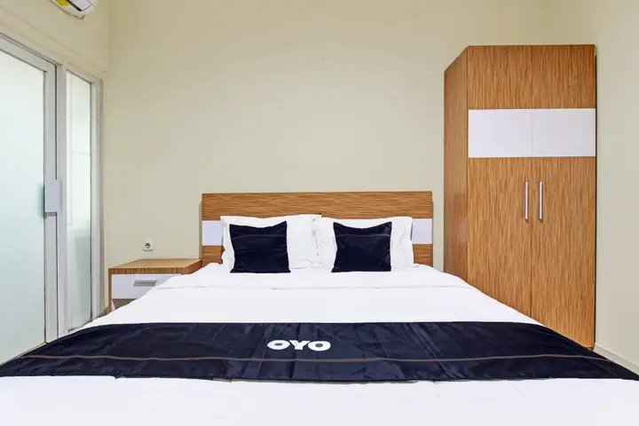 Депок: OYO 90253 DHelomi