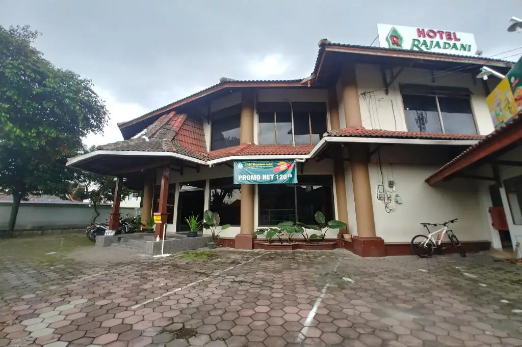 Джокьякарта: OYO 90283 Hotel Rajadani Ackni
