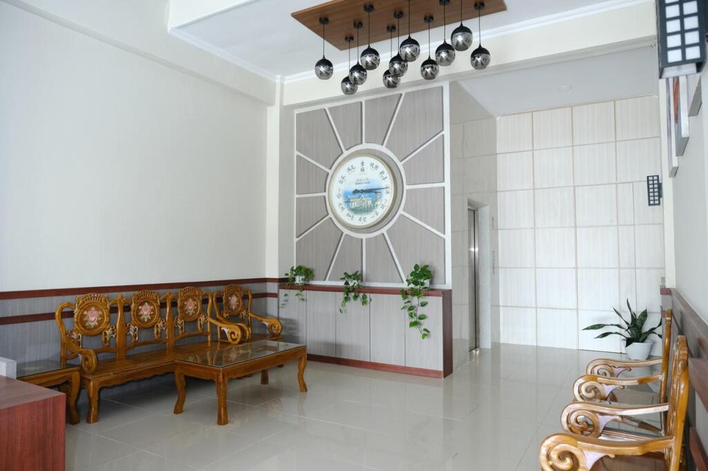 Белитунг: Joyful Hotel