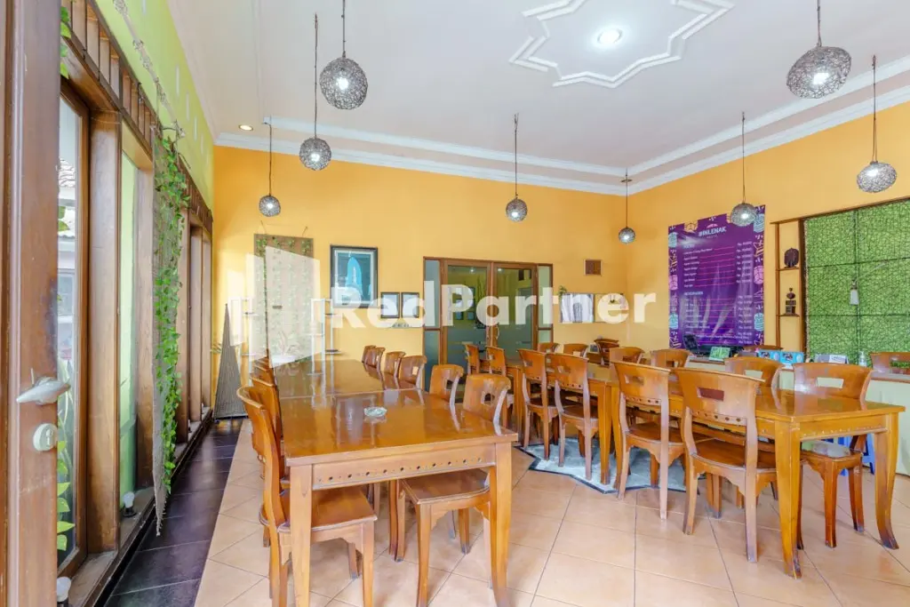 Бату: Nafisa Guest House Syariah