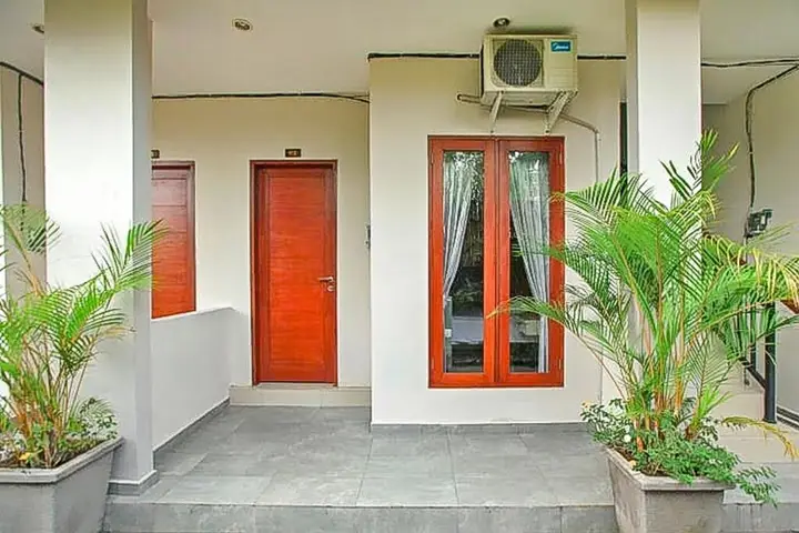 Кута: KoolKost near Sunset Road Seminyak