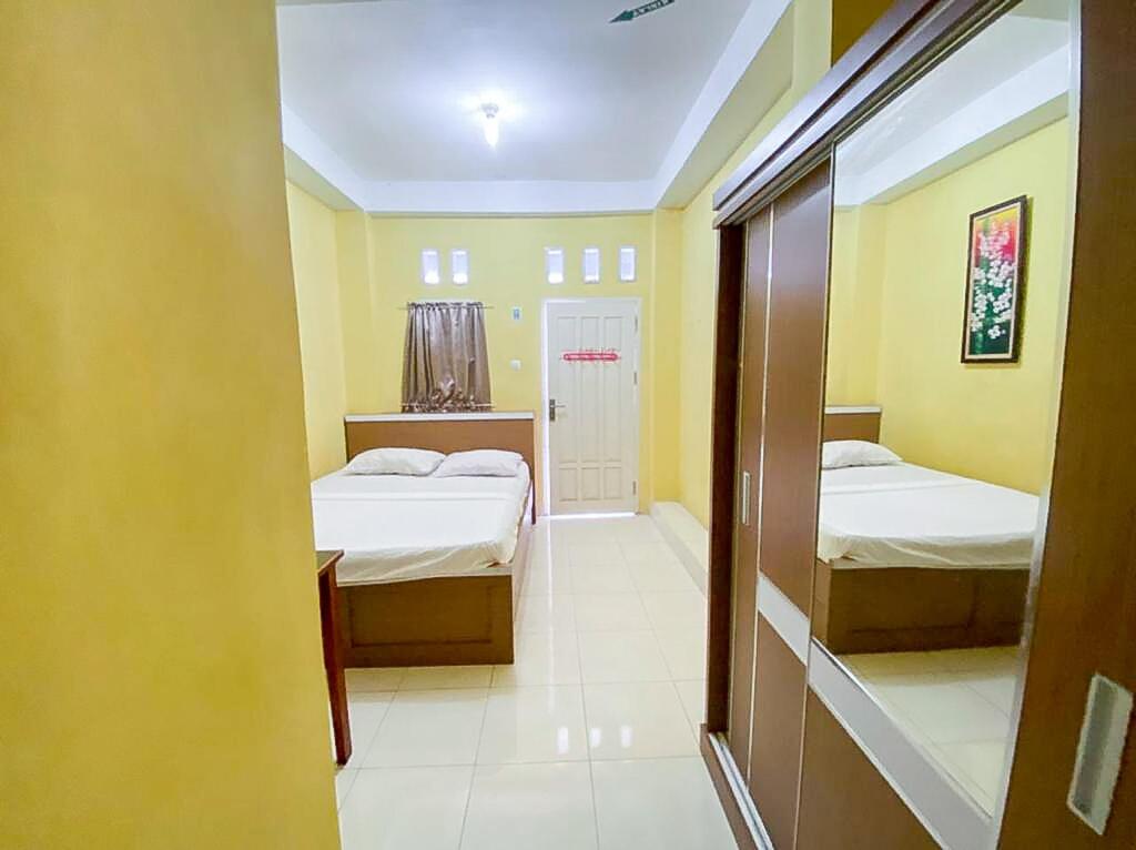 Джамби: Damigalova Guest House RedPartner