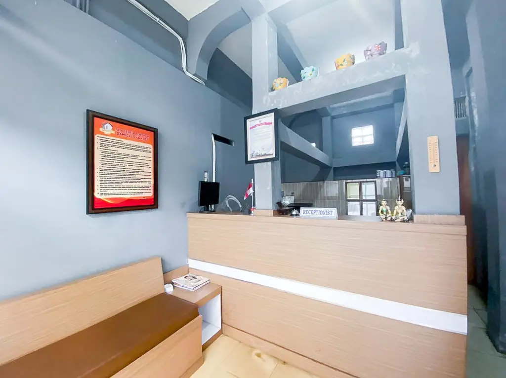 Джамби: Damigalova Guest House RedPartner