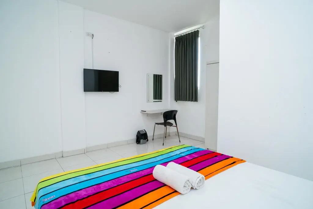 Южный Тангеранг: Living Kost Syariah RedPartner