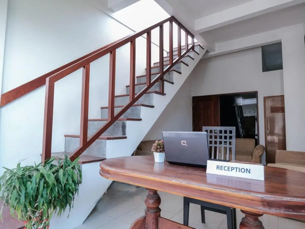 Матарам: Enfaza Guesthouse Syariah