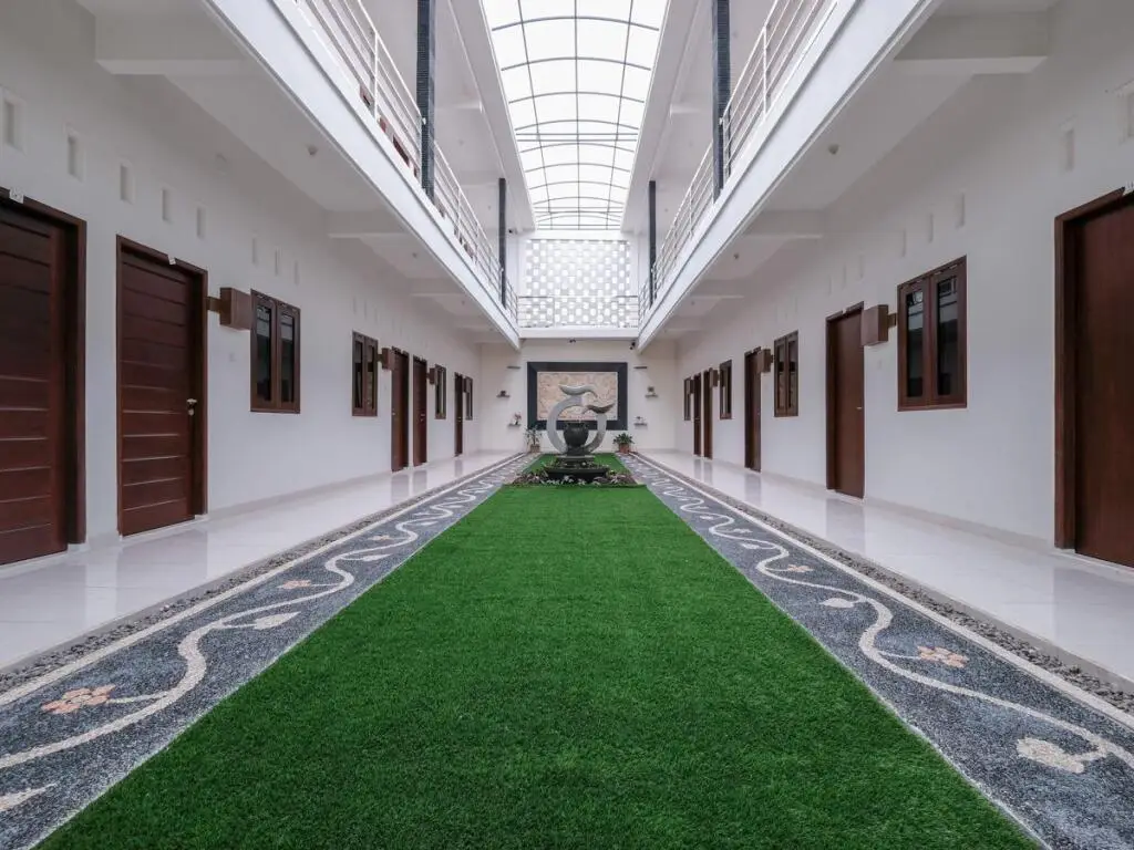 Матарам: Enfaza Guesthouse Syariah