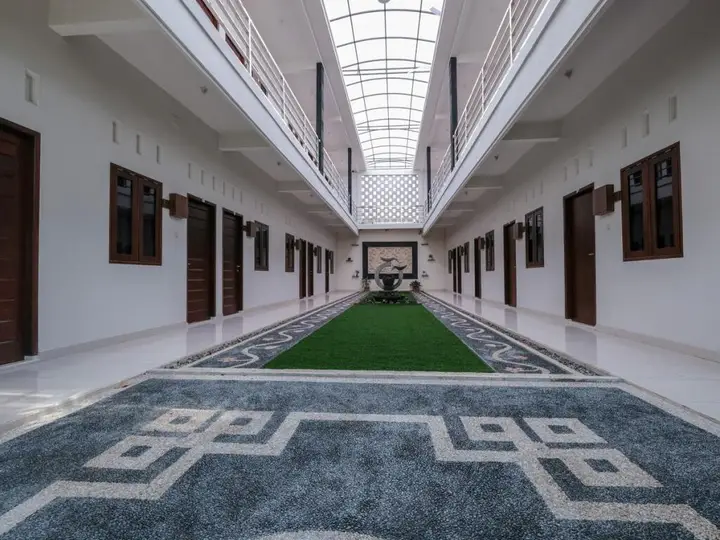 Матарам: Enfaza Guesthouse Syariah