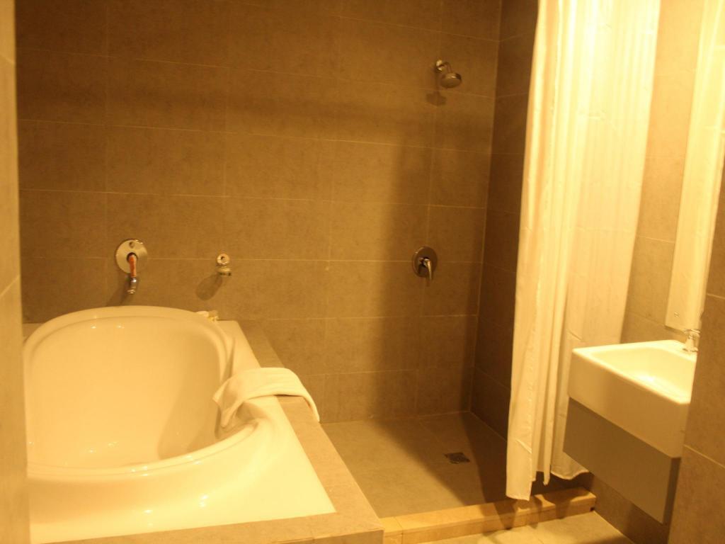 Royal Suite Balikpapan — фото 1
