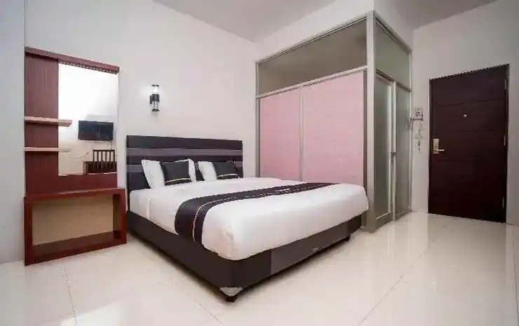 Самаринда: D'Es Guest House