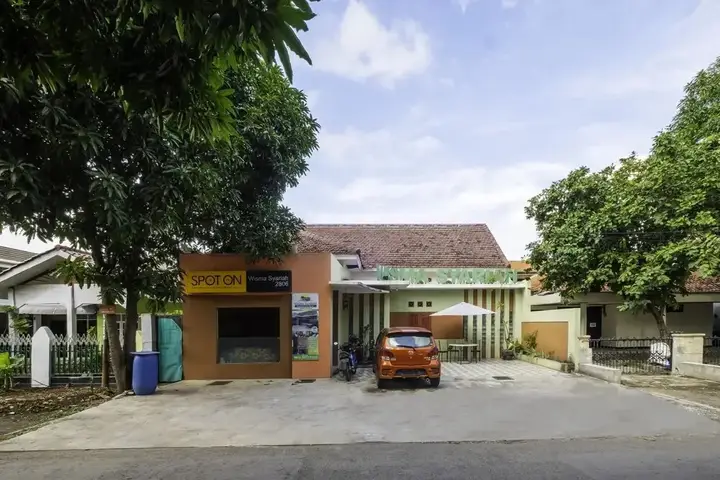 Караванг: Wisma Syariah