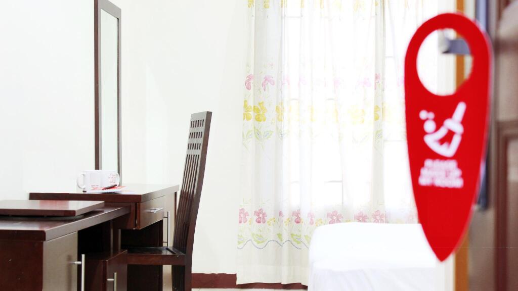 Бандунг: Aristo Residence Bandung