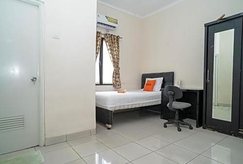 Южный Тангеранг: KoolKost @ Anggrek Residence Serpong