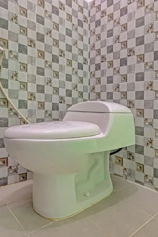 Бандар-Лампунг: Super OYO 3774 Orchid 37 Syariah Guest House