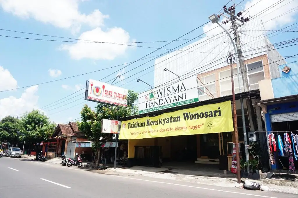 Чангу: OYO Life 3003 Wisma Handayani.