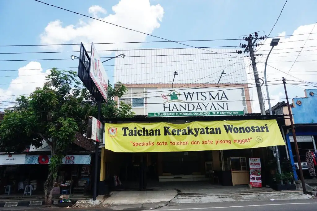 Чангу: OYO Life 3003 Wisma Handayani.