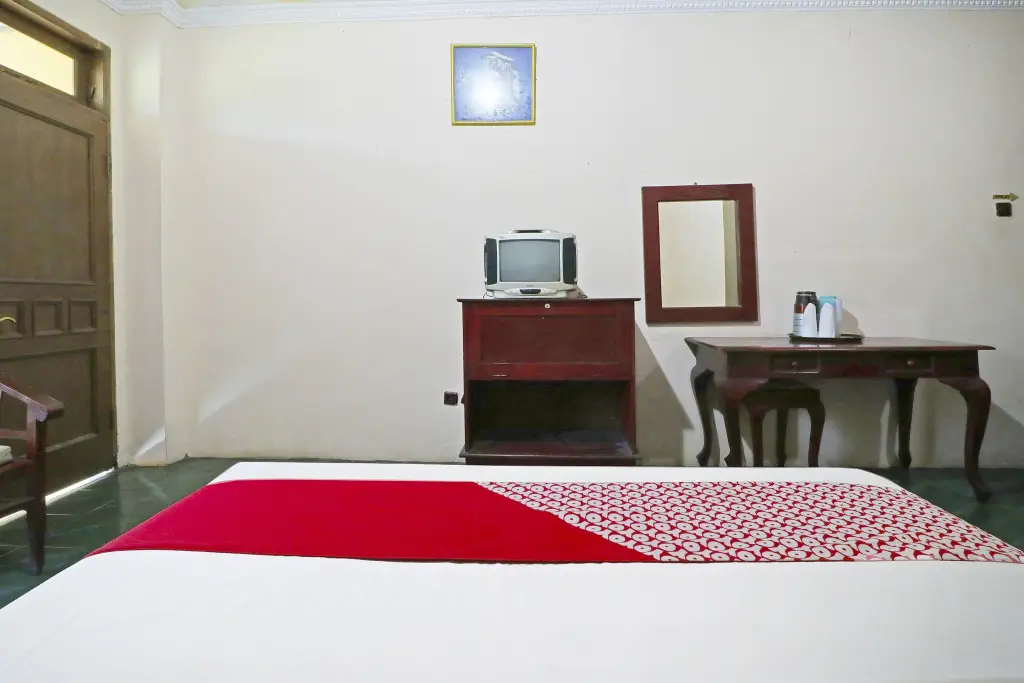 Барос: OYO 90382 Hotel Sarah Sukabumi