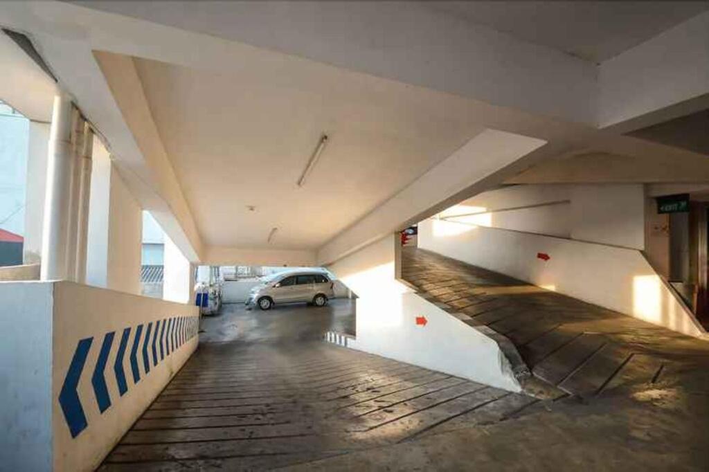 Бандунг: Avista Jarrdin Apartment
