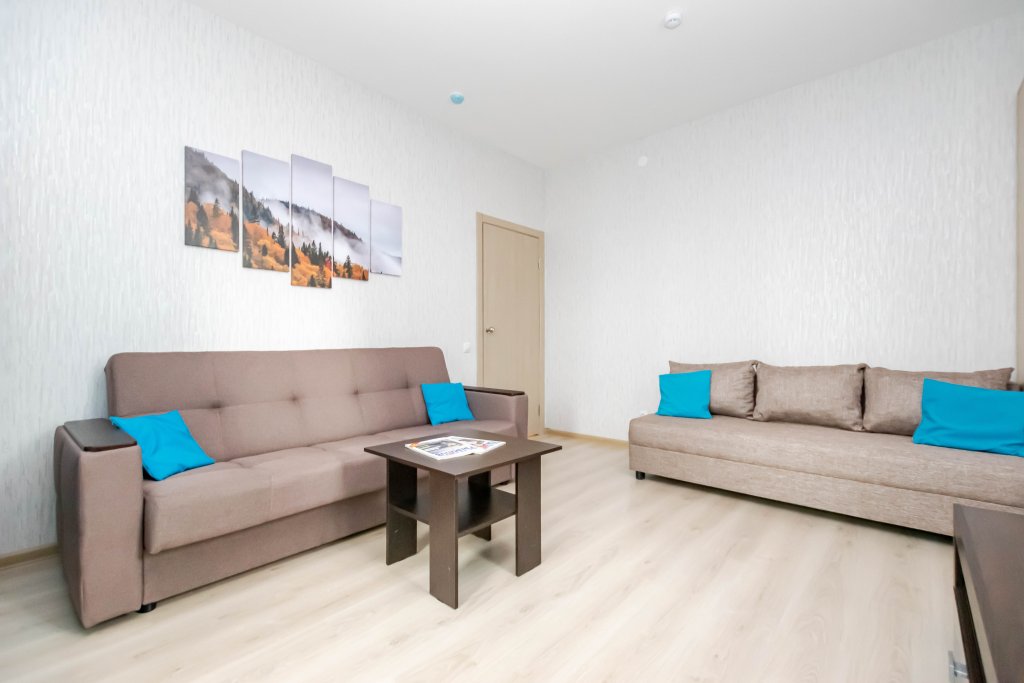 Пермь: Апартаменты Cosmos Apartments на Революции 52 В