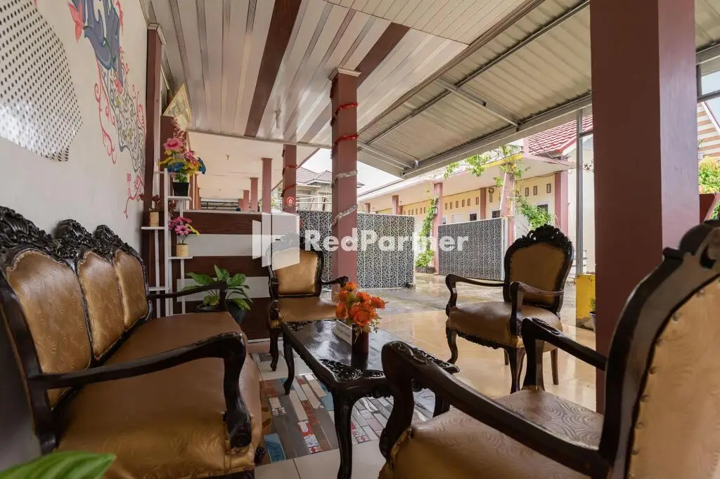 Паданг: Wisma Padati Syariah RedPartner