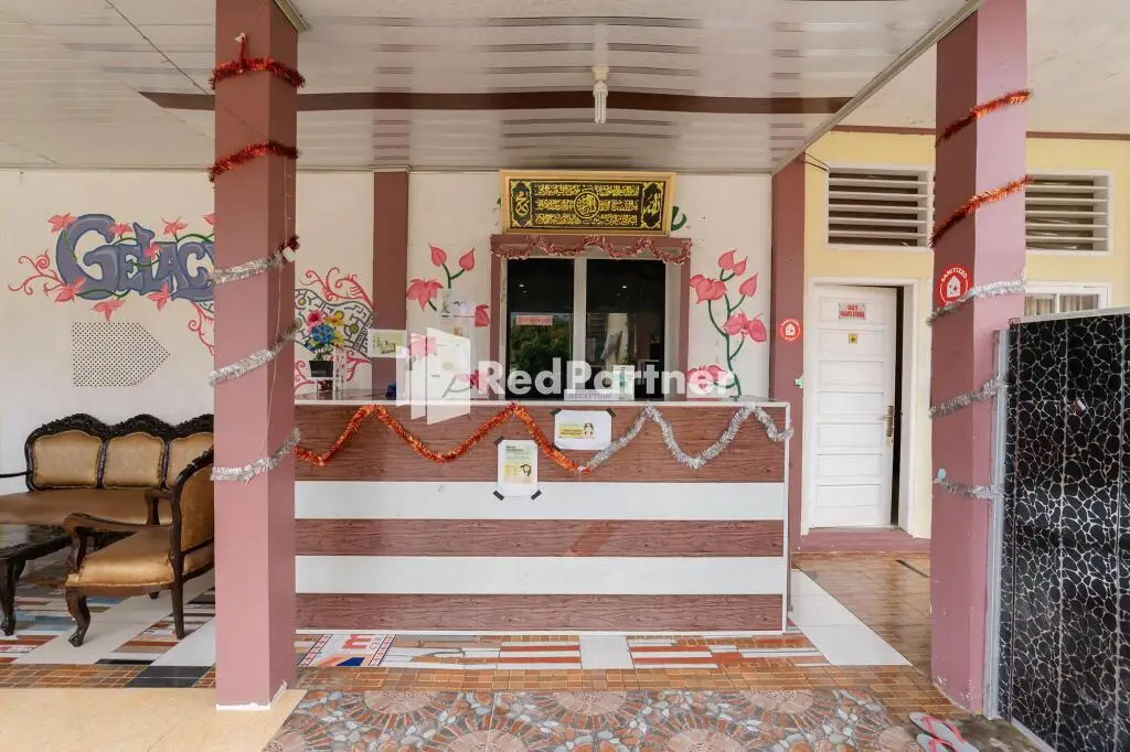 Паданг: Wisma Padati Syariah RedPartner