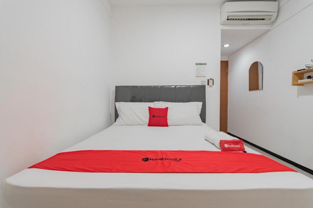 Бандунг: RedDoorz Syariah near Regol Park Bandung