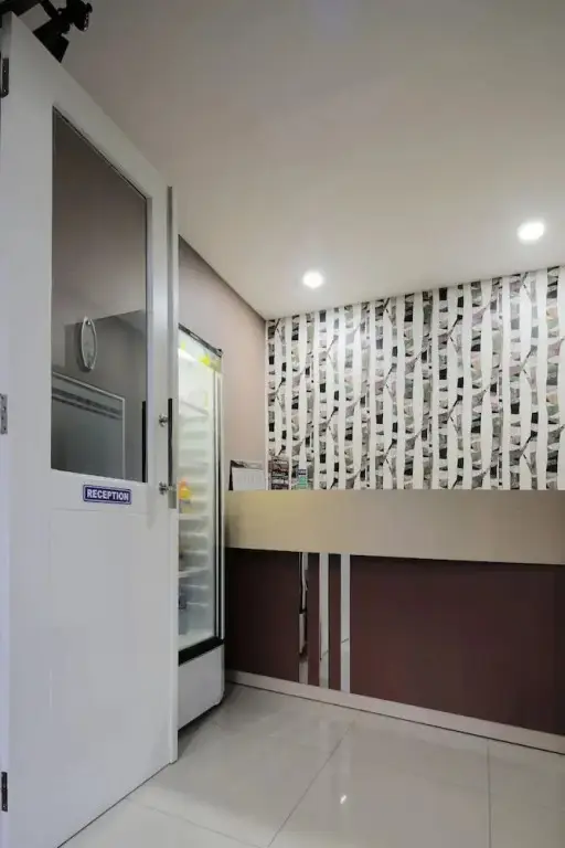 Сурабая: Reddoorz Syariah Near Graha Pena
