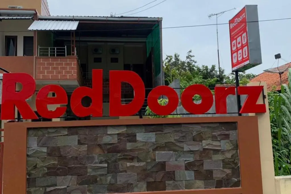 Пати: RedDoorz Syariah near Kawasan Simpang Lima Pati