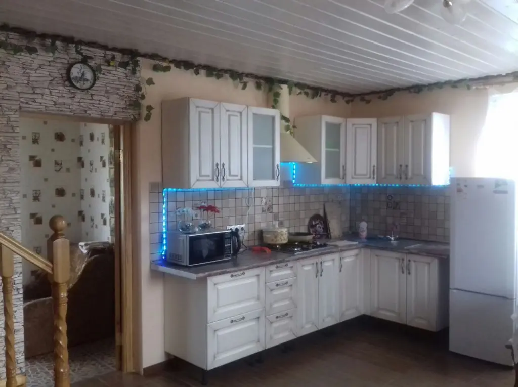 Новопавловское: Коттедж Near the forest and lake