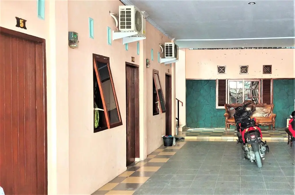 Медан: Ine House Syariah
