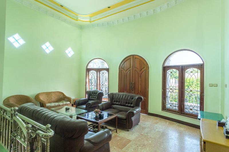 Матарам: Senaz Guesthouse