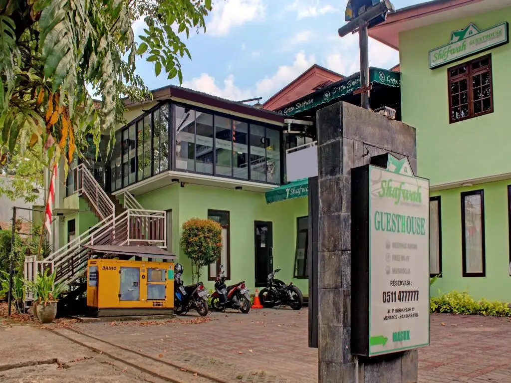 Банджанбару: OYO 90357 Shafwah Guesthouse Syariah