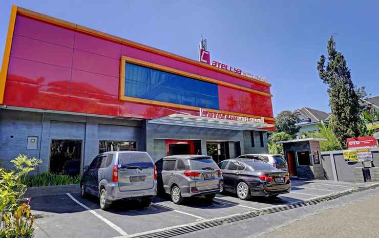 Бандунг: OYO 3953 Hotel Catellya Ii Cipaku