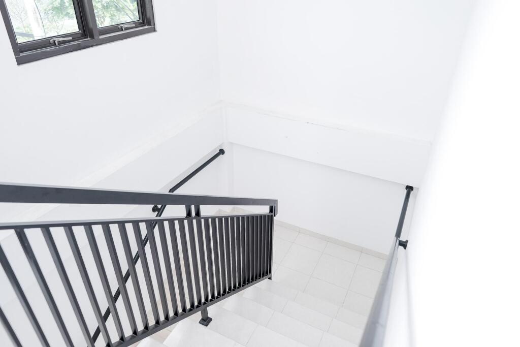 Южный Тангеранг: KoolKost Syariah near Jalan Veteran Raya