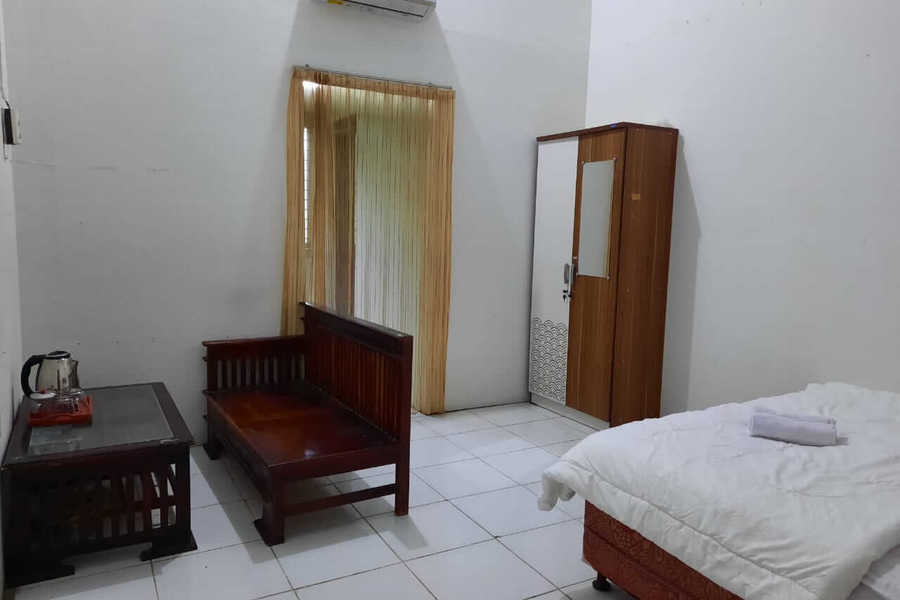Клатен: Moza Guest House Syariah