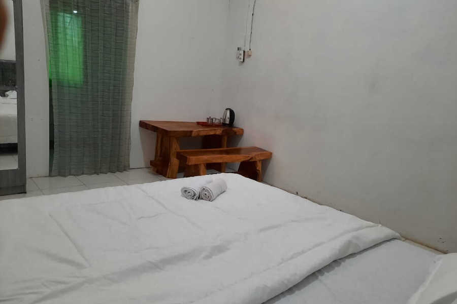 Клатен: Moza Guest House Syariah