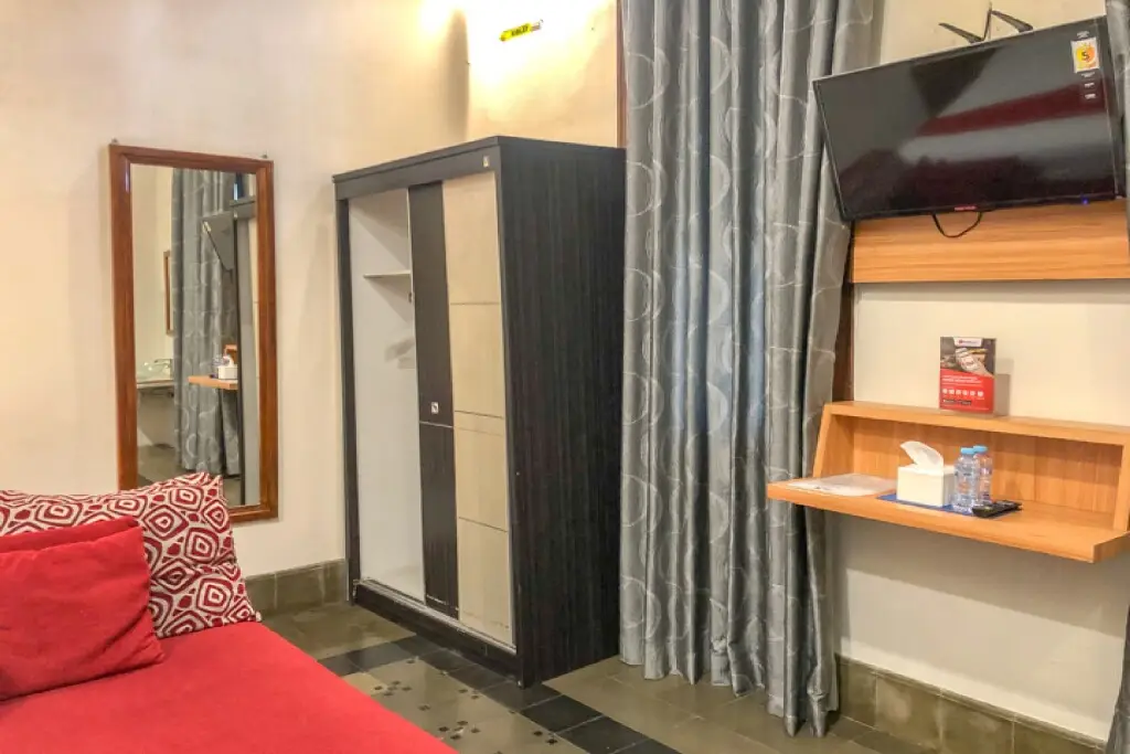 Маланг: RedDoorz Syariah @ Jalan Buring Malang