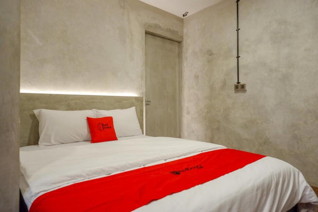 Семаранг: RedDoorz Plus near Kawasan Sam Poo Kong Semarang