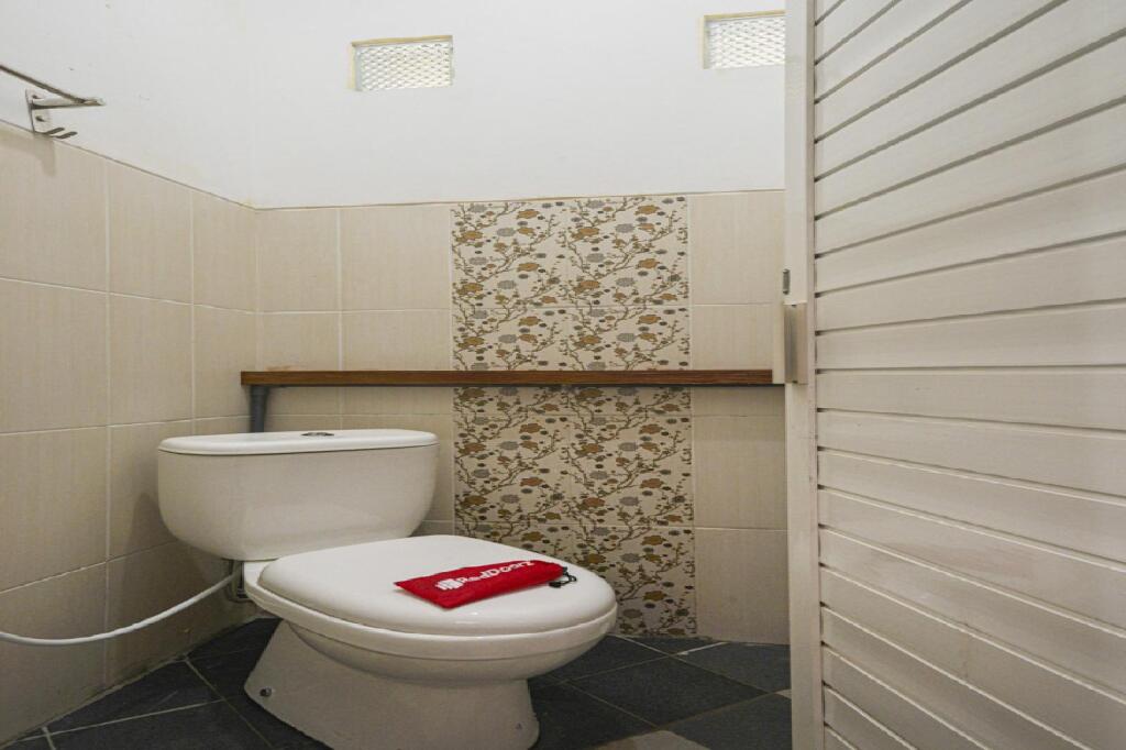 Маланг: RedDoorz Syariah @ Tatasurya Guesthouse Malang