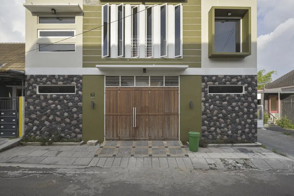 Маланг: RedDoorz Syariah @ Tatasurya Guesthouse Malang