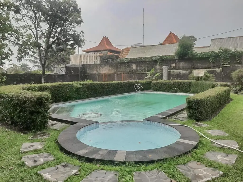 Сизаруа: Wisma Galunggung Cisarua Puncak