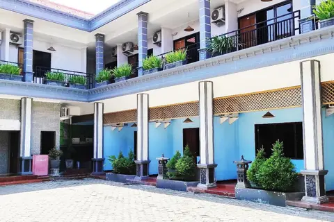Hotel Salma Syariah RedPartner — фото 1
