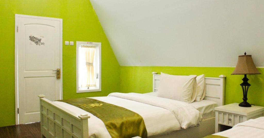 Пакем: D'Kaliurang Resort & Convention Yogyakarta