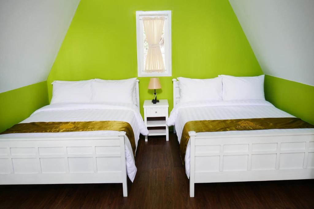 Пакем: D'Kaliurang Resort & Convention Yogyakarta