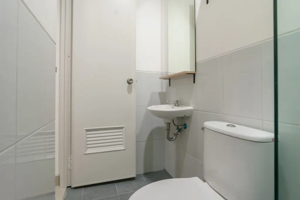 Джакарта: RedDoorz near Seasons City Mall 3