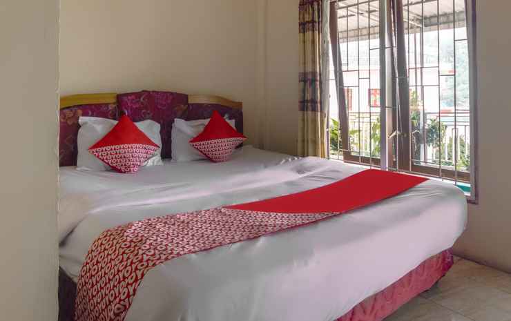 Озеро Тоба: Hotel Harapan Isyes Parapat