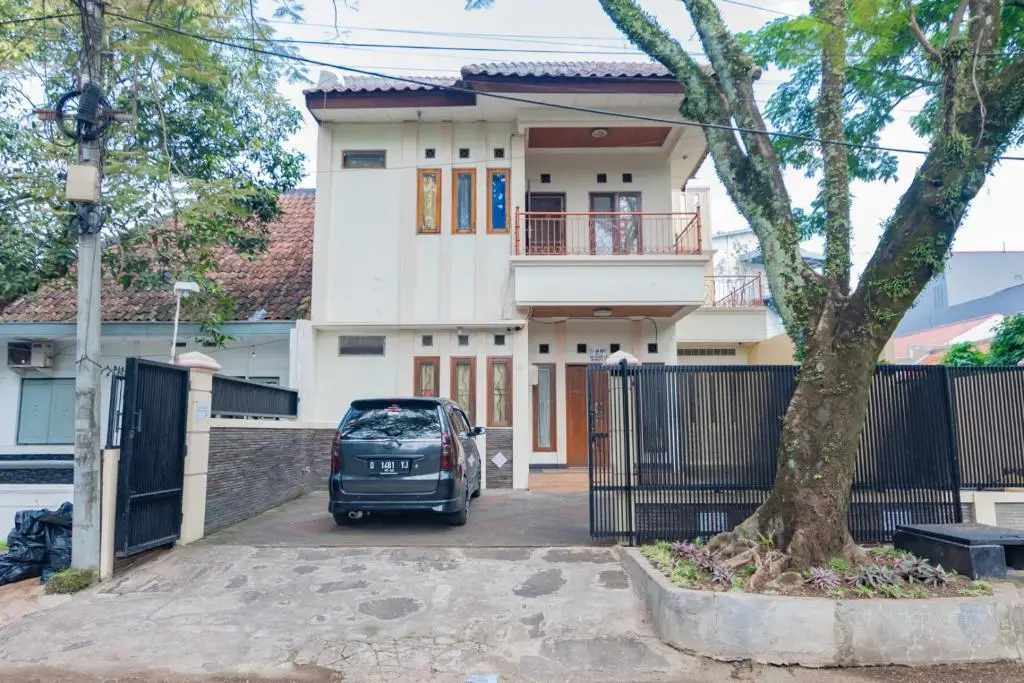 Бандунг: Koolkost near Riau Junction Mall (Minimum Stay 6 Nights)