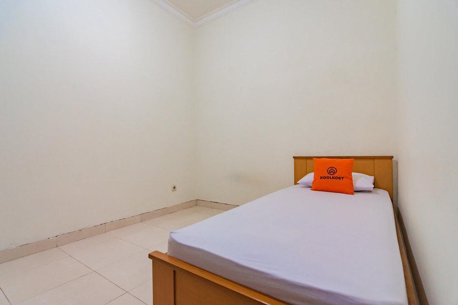 Бандунг: Koolkost near Riau Junction Mall (Minimum Stay 6 Nights)