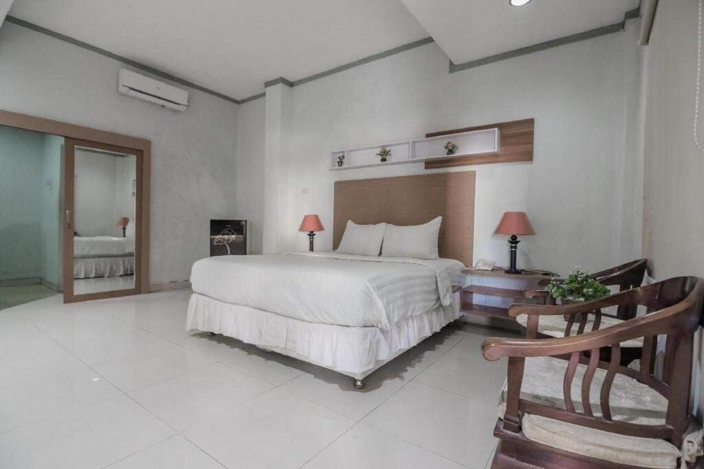 Банджармасин: Hotel Regen Bajarmasin RedPartner