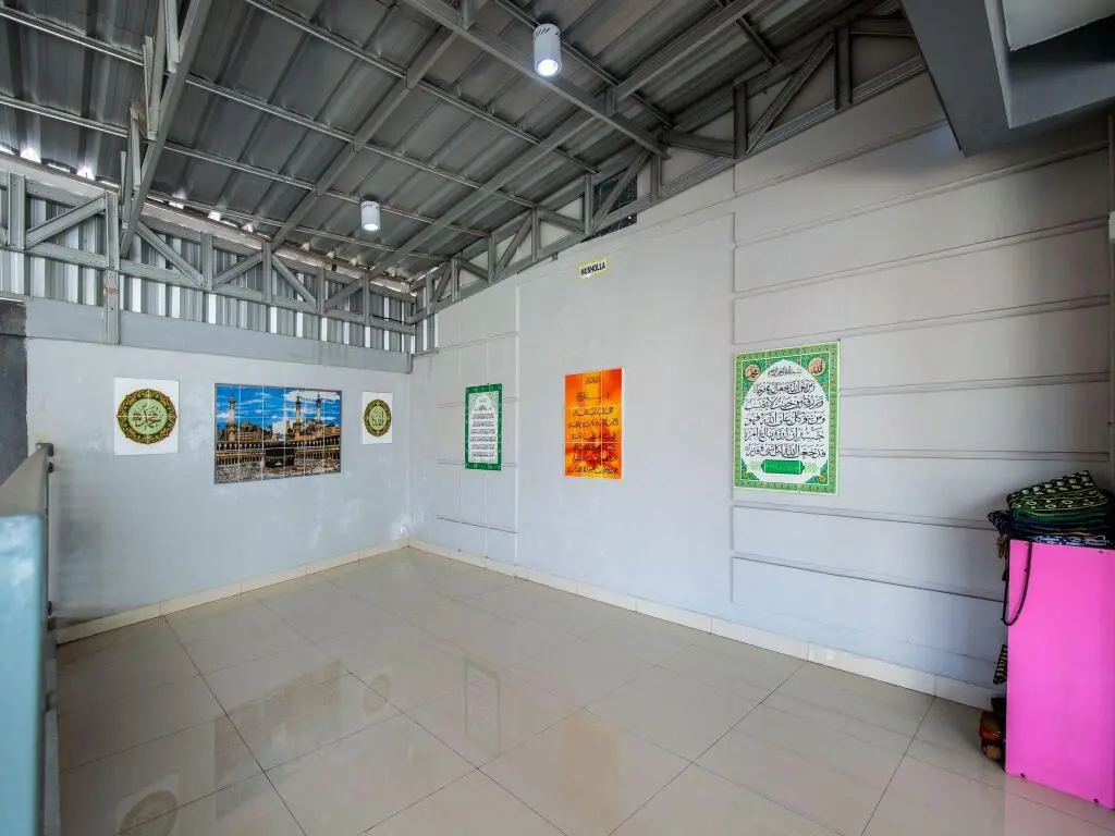 Южный Тангеранг: Medina Rumah Kost