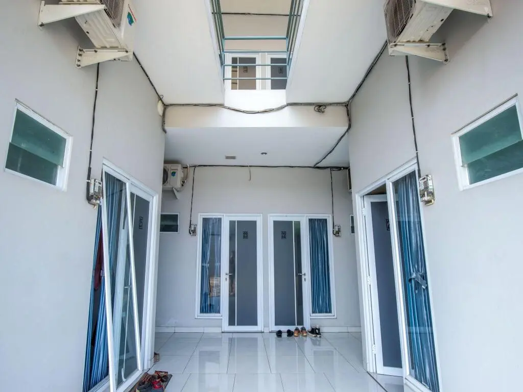 Южный Тангеранг: Medina Rumah Kost